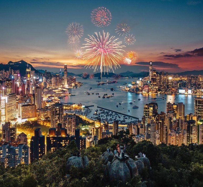 Hình ảnh Ngày 1 - Ảnh chính